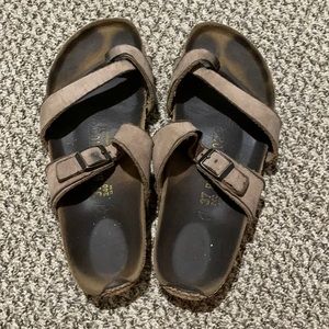 Birkenstock’s Mayari 37